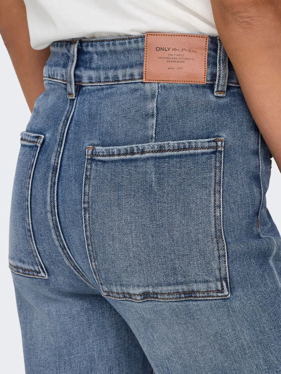 ONLJUICY Hög midja Vida ben Jeans