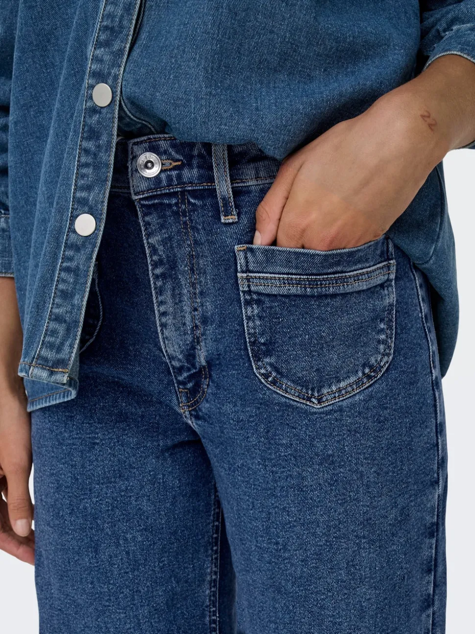 ONLJUICY Hög midja Vida ben Jeans