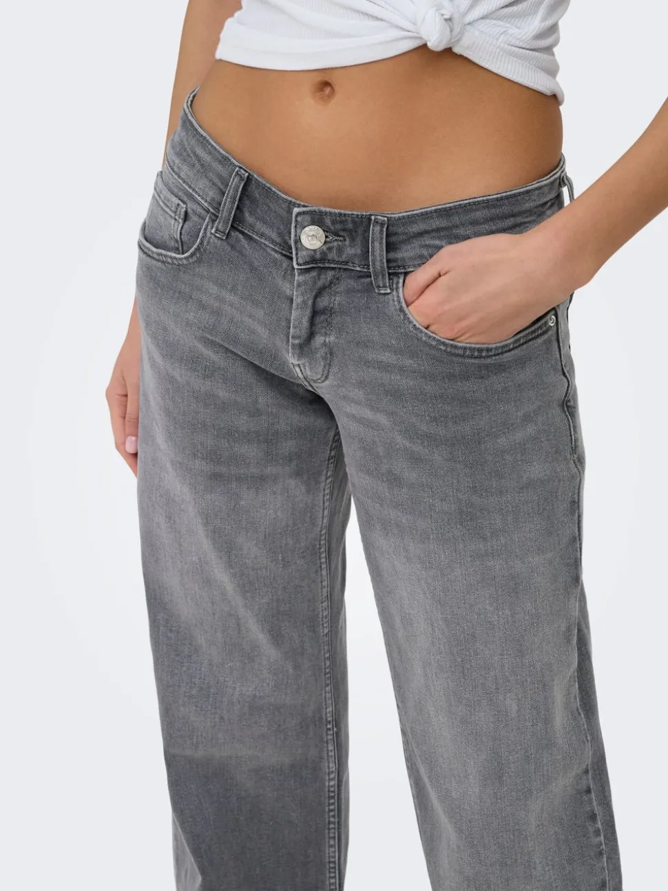ONLJULLES Superlåg midja Vida ben Jeans