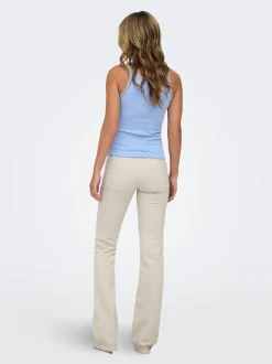 ONLLOLA Låg midja Utsvängd passform Jeans