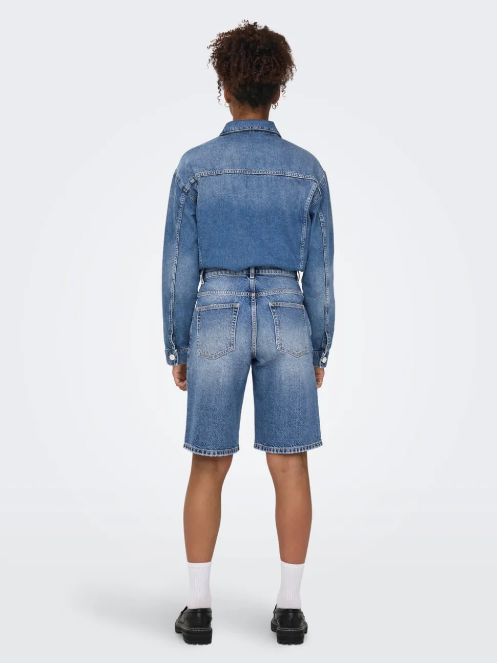 ONLMATE Medelhög midja Baggy Fit Denimshorts