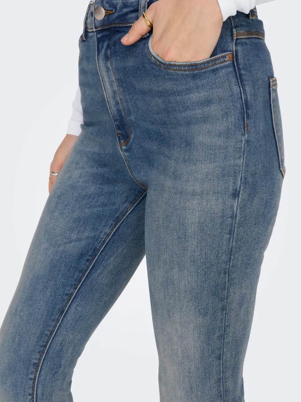 ONLMILA Hög midja Utsvängd passform Jeans