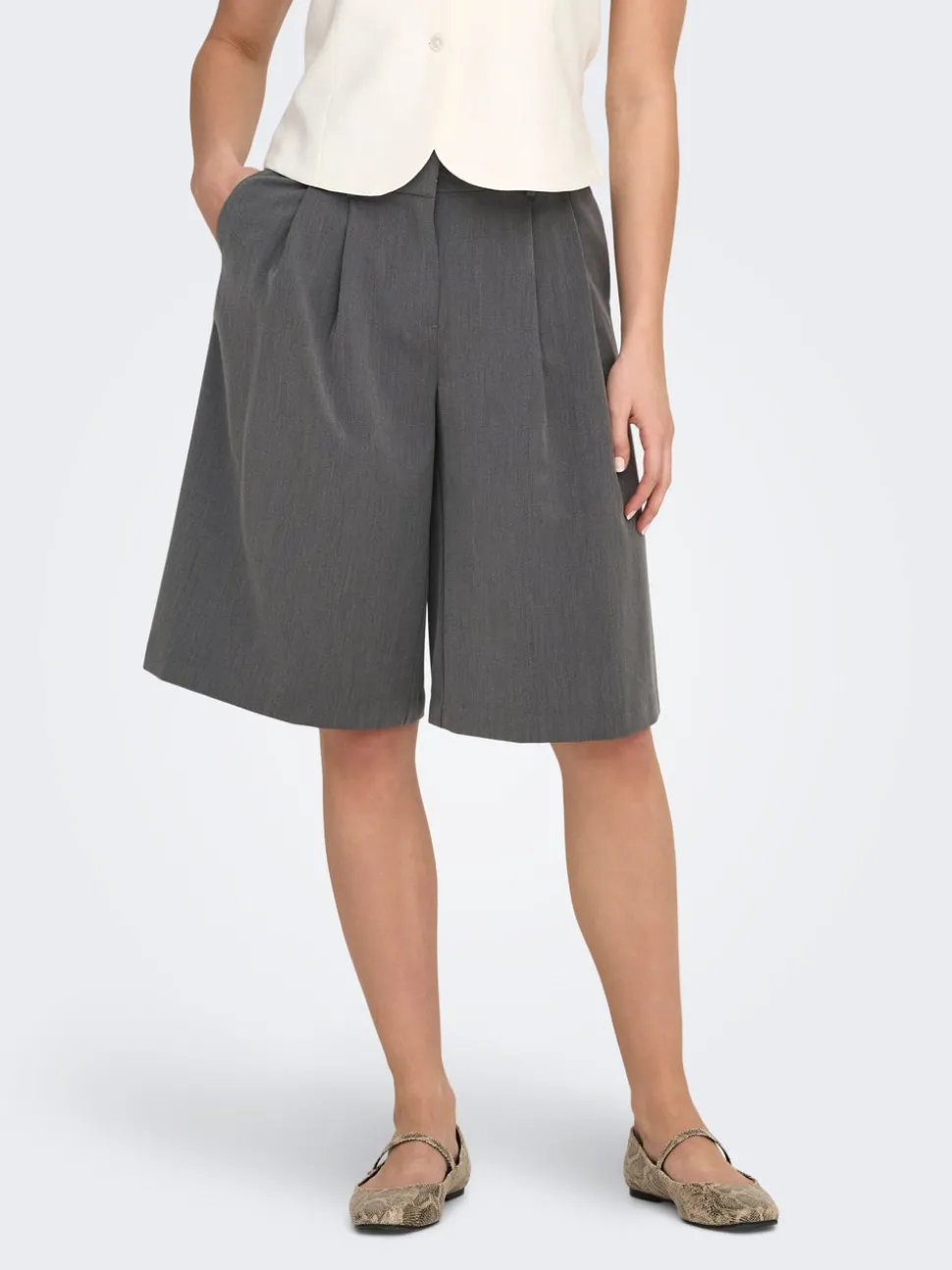 ONLNALINA Medelhög midja Lös passform Bermudashorts