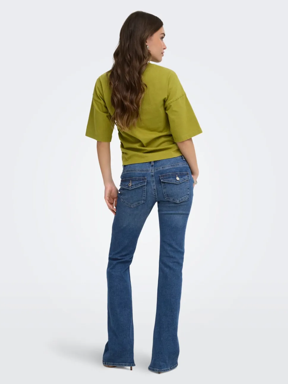 ONLPHOEBE Låg midja Utsvängd passform Jeans