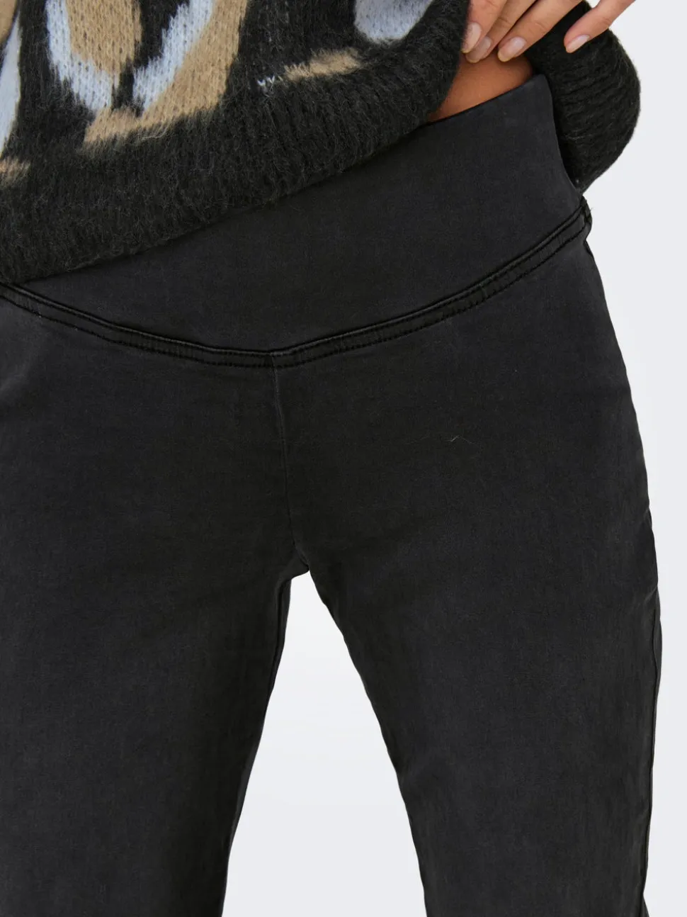 ONLROYAL Medelhög midja Utsvängd passform Jeans