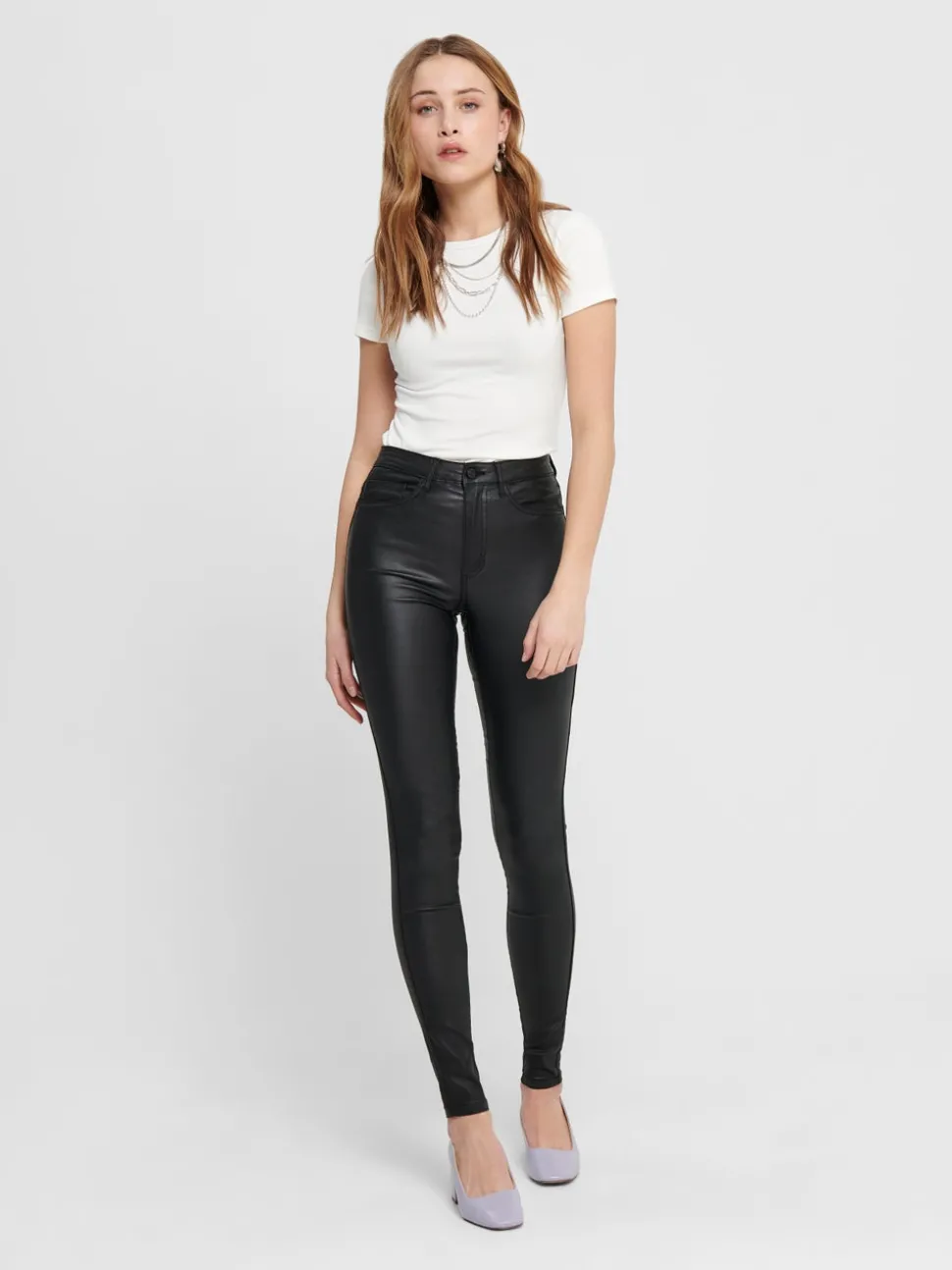 ONLROYAL Skinny Fit Byxor i läderimitation