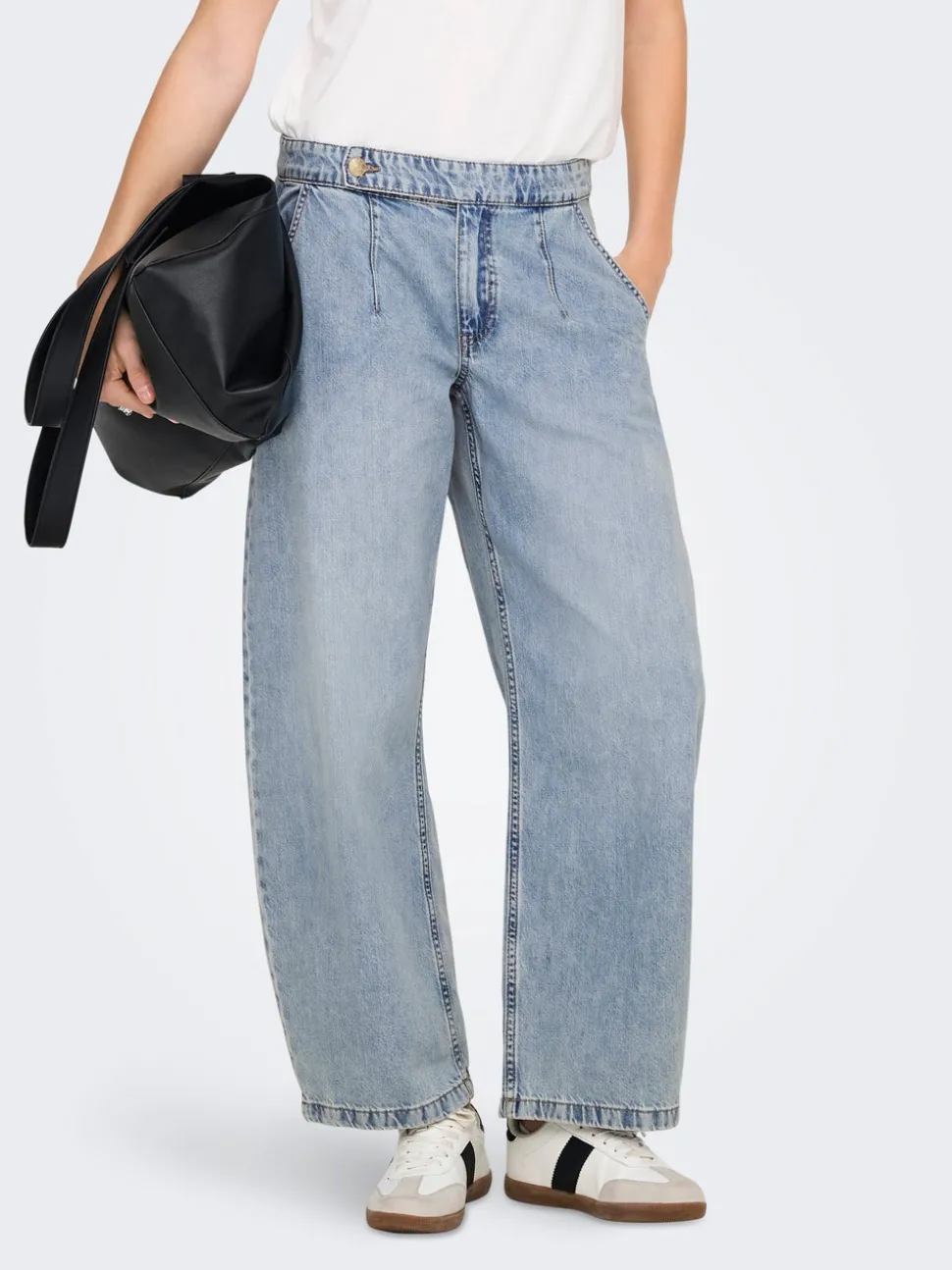 ONLSAVONA Medelhög midja Barrel-passform Ankellängd Jeans