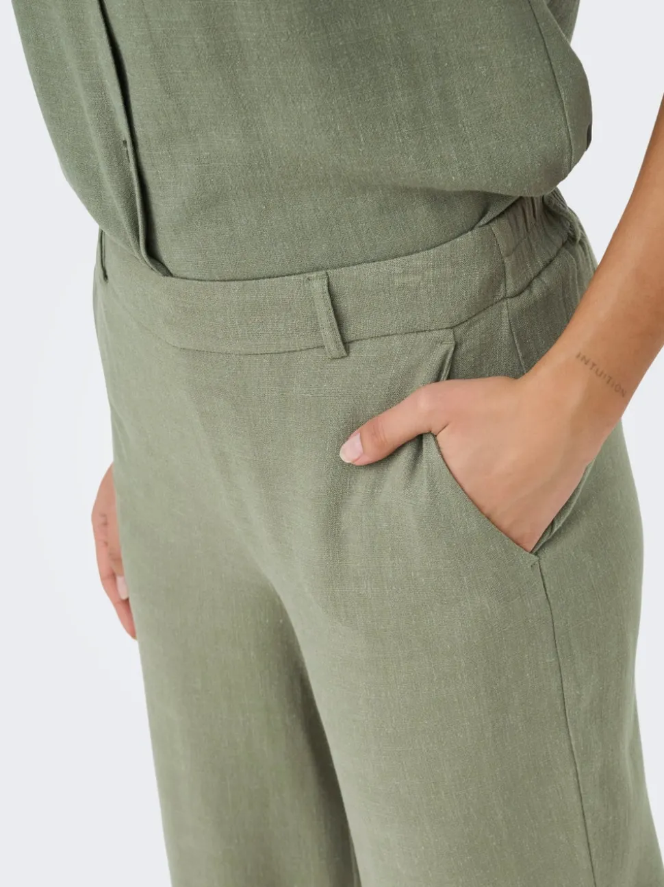 ONLSIESTA Cropped Fit Linne Culottebyxor