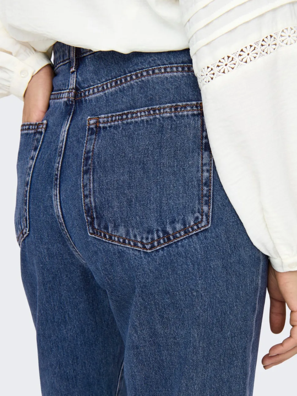 ONLSILJE Hög midja Rak passform Jeans