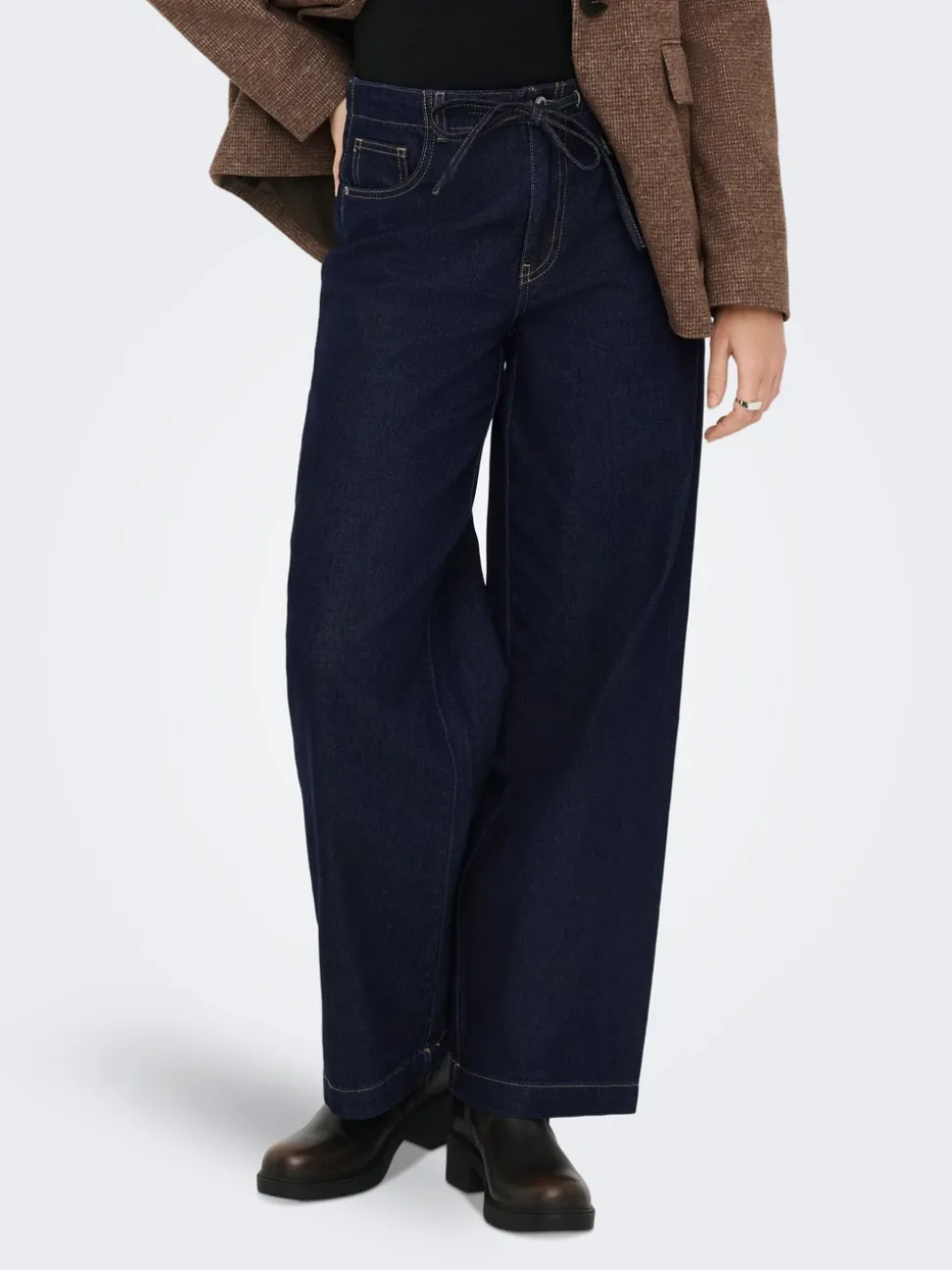 ONLTANNER Hög midja Vida ben Jeans