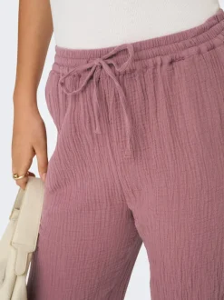 ONLTHYRA Comfort fit Byxor med vida ben