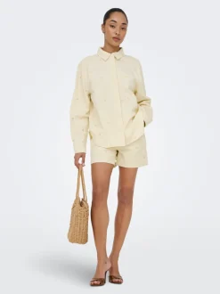 ONLVEGA Hög midja Mom Fit Shorts