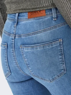 ONLWOW Medelhög midja Skinny Fit Ankellängd Jeans