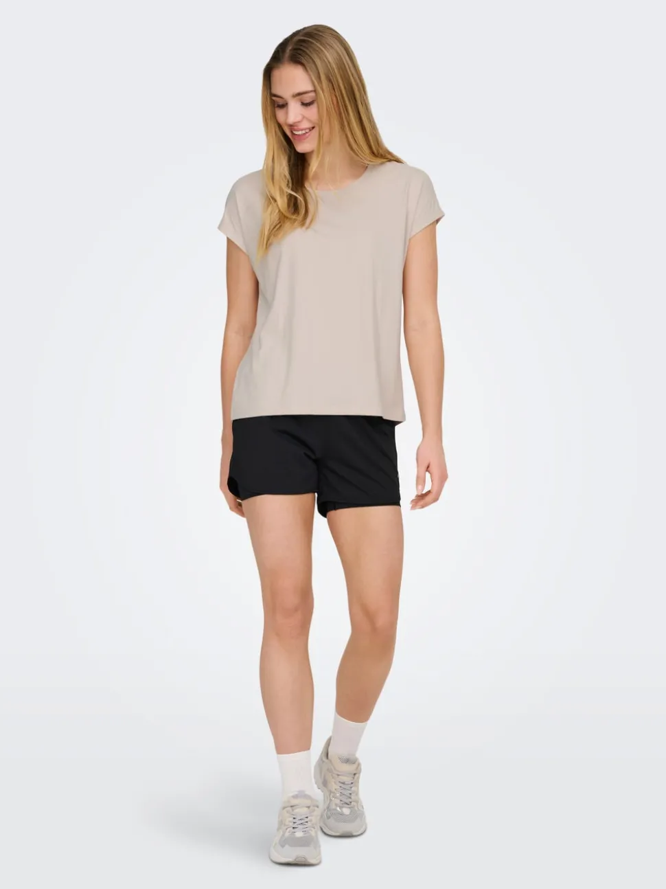 ONPMILA-2 Medelhög midja Lös passform Träningsshorts