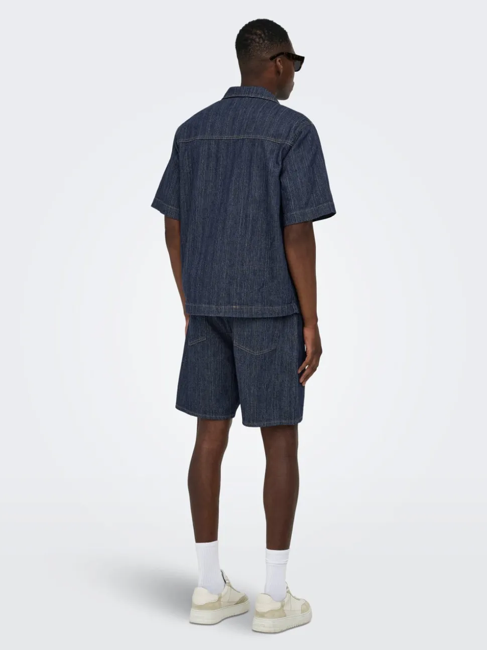 ONSFADE Medelhög midja Lös passform Shorts