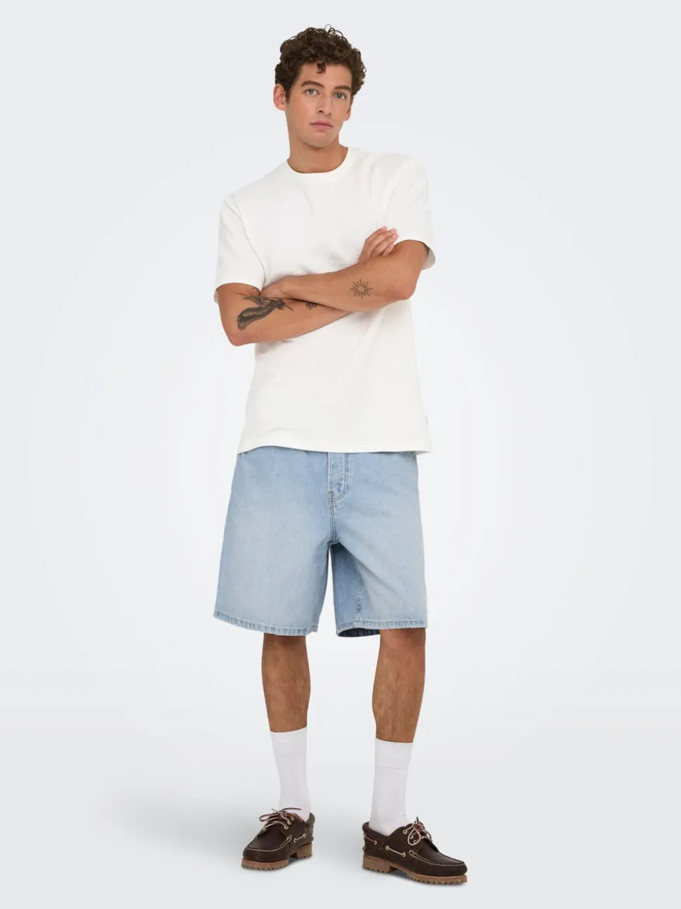 ONSFADE Medelhög midja Lös passform Shorts