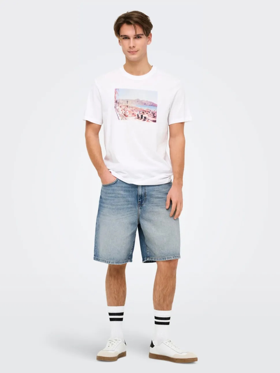 ONSFADE Medelhög midja Lös passform Shorts