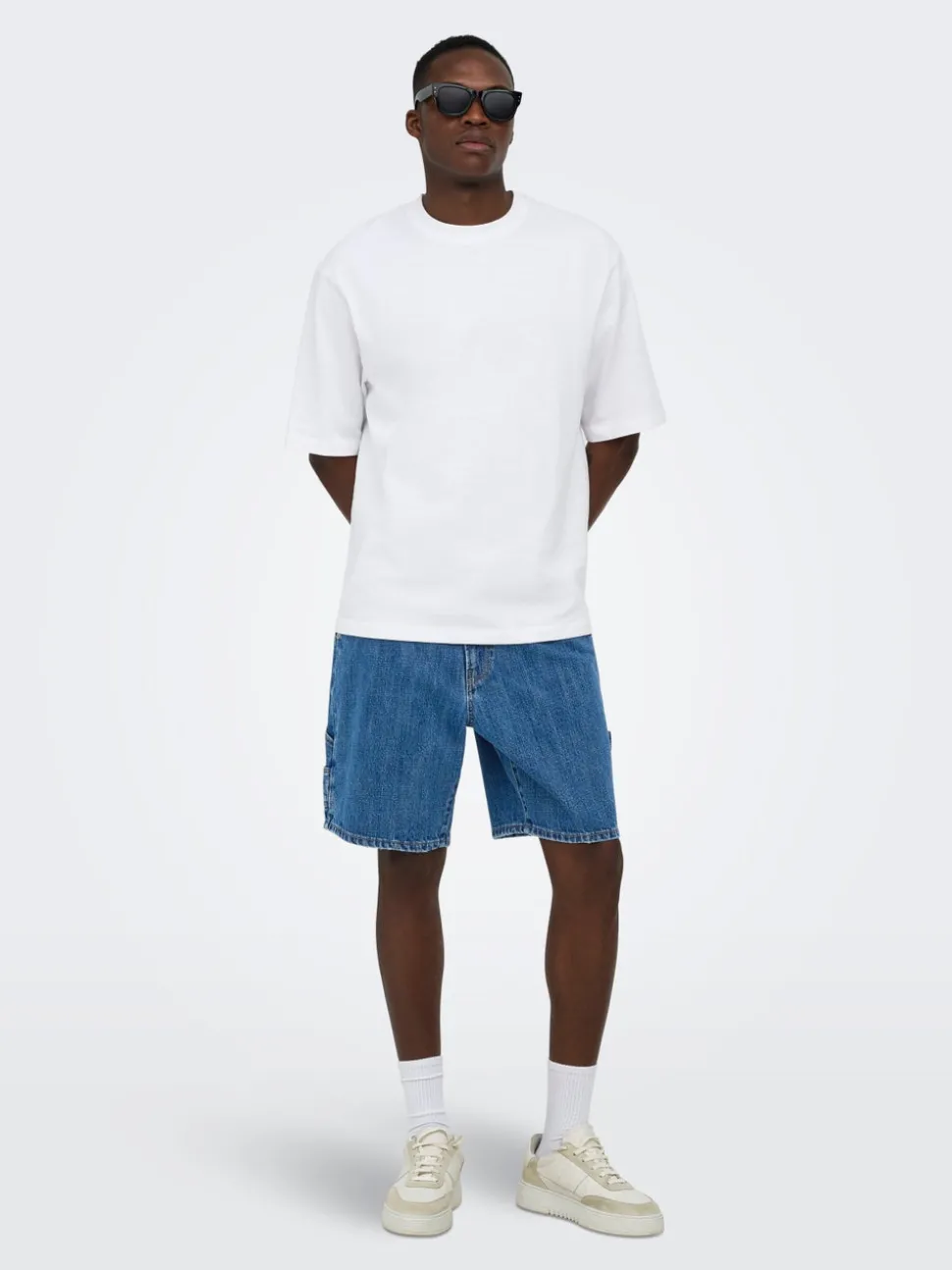 ONSFADE Medelhög midja Lös passform Shorts