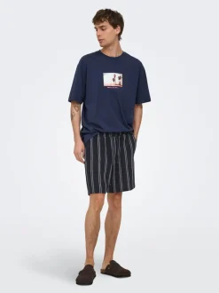 ONSTREV Medelhög midja Normal passform Shorts