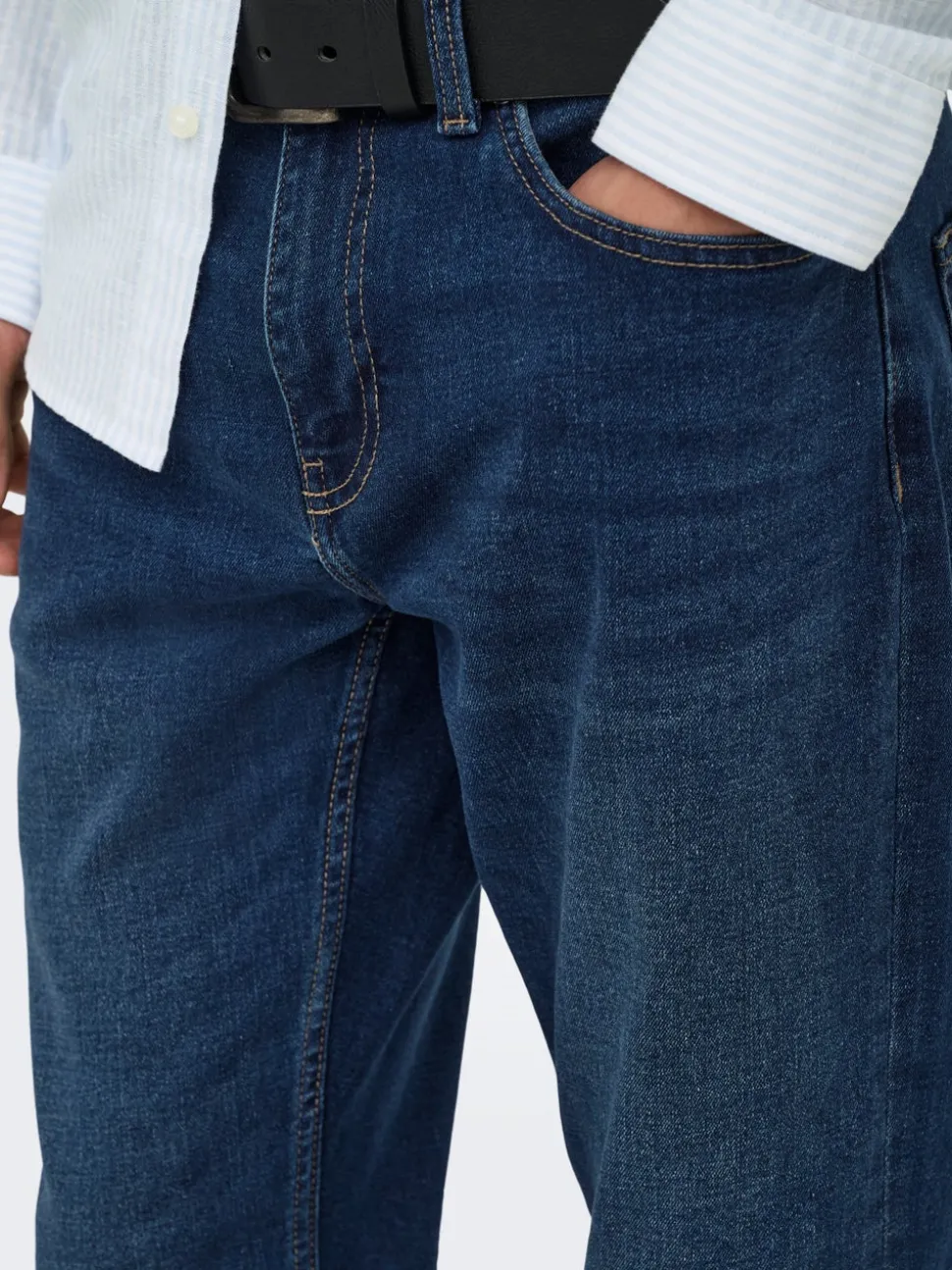 ONSWEFT Medelhög midja Normal passform Jeans