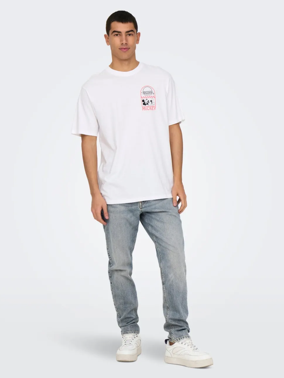 ONSYOKE Medelhög midja Avsmalnande passform Jeans
