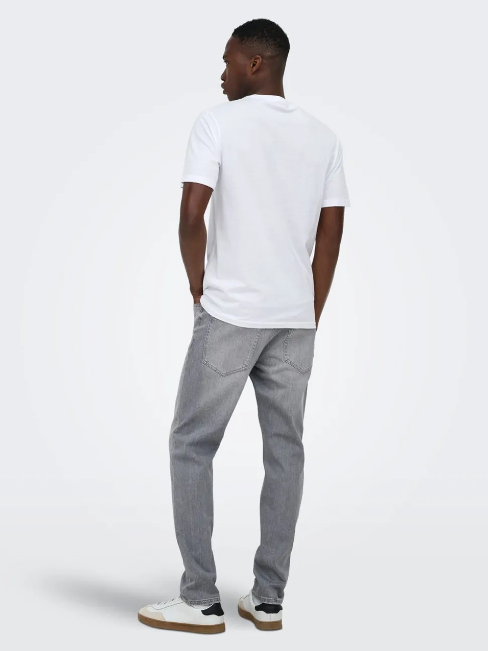 ONSYOKE Medelhög midja Avsmalnande passform Stretch Jeans