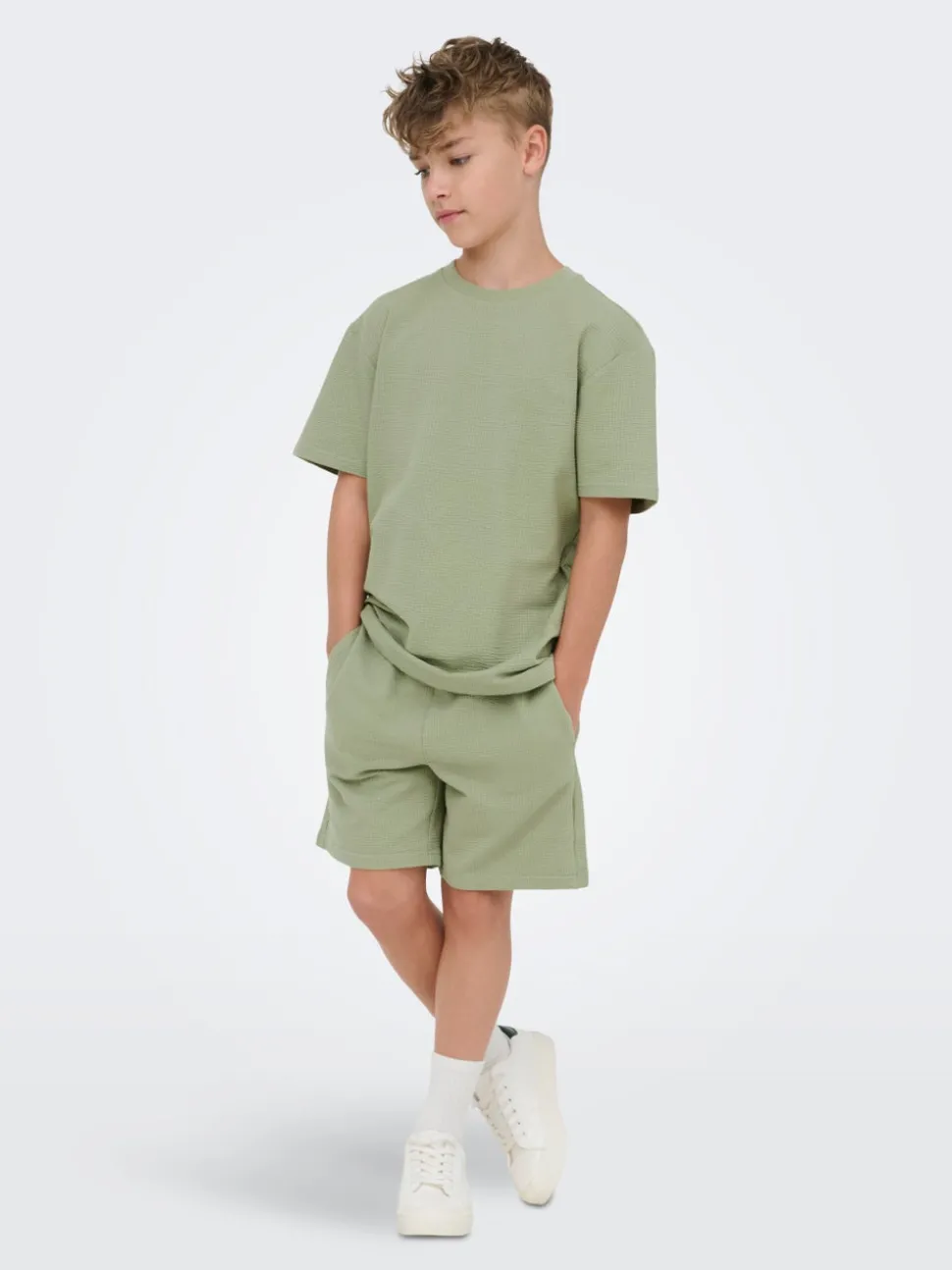 OSJKIAN Medelhög midja Normal passform Shorts