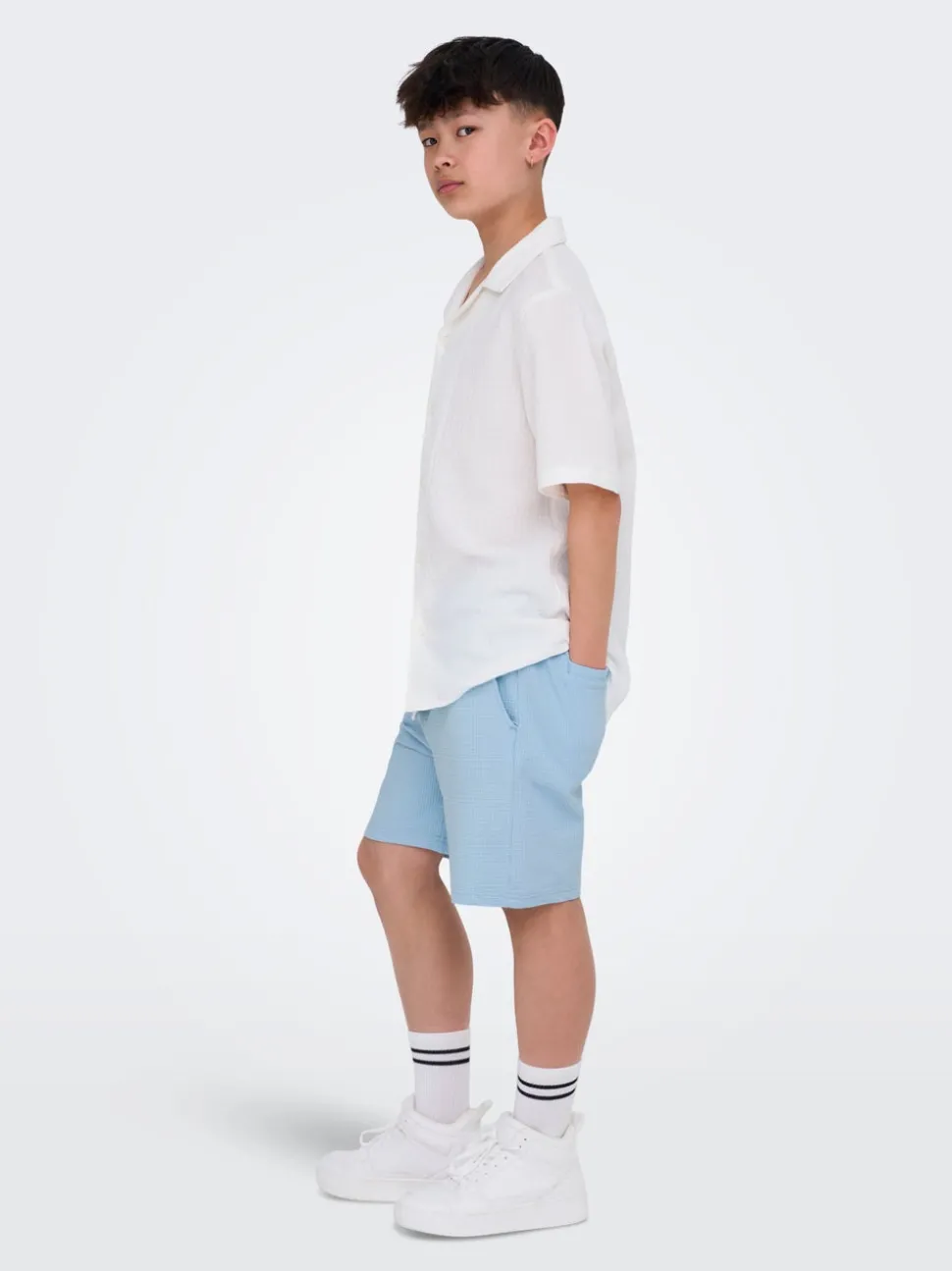 OSJKIAN Medelhög midja Normal passform Shorts