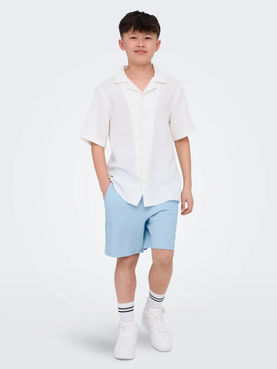 OSJKIAN Medelhög midja Normal passform Shorts